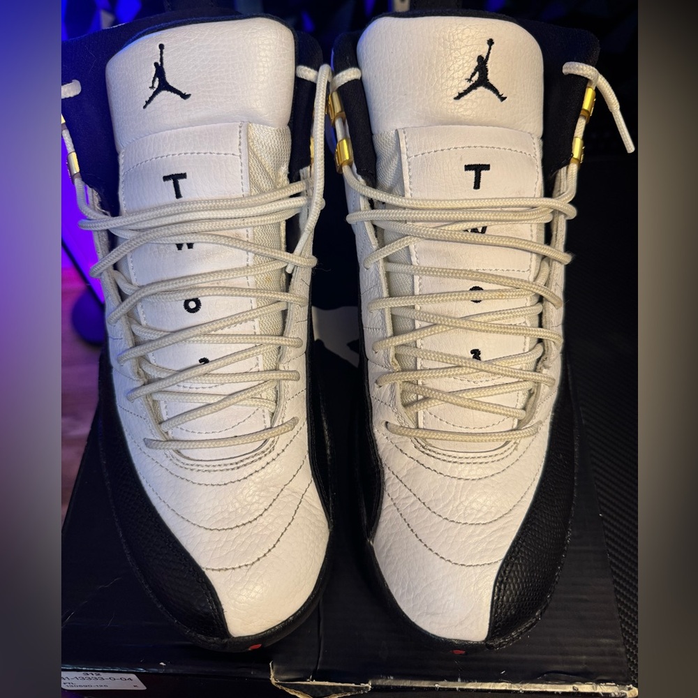 Air Jordan 12 Taxi - Picture 2 of 10